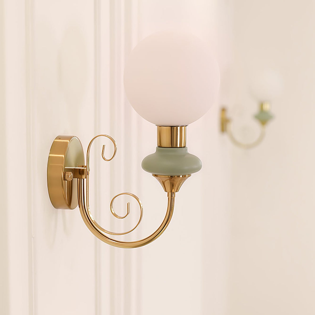 Onyx Plug-in Wall Sconce with Green Glass Shade in Gold Finish