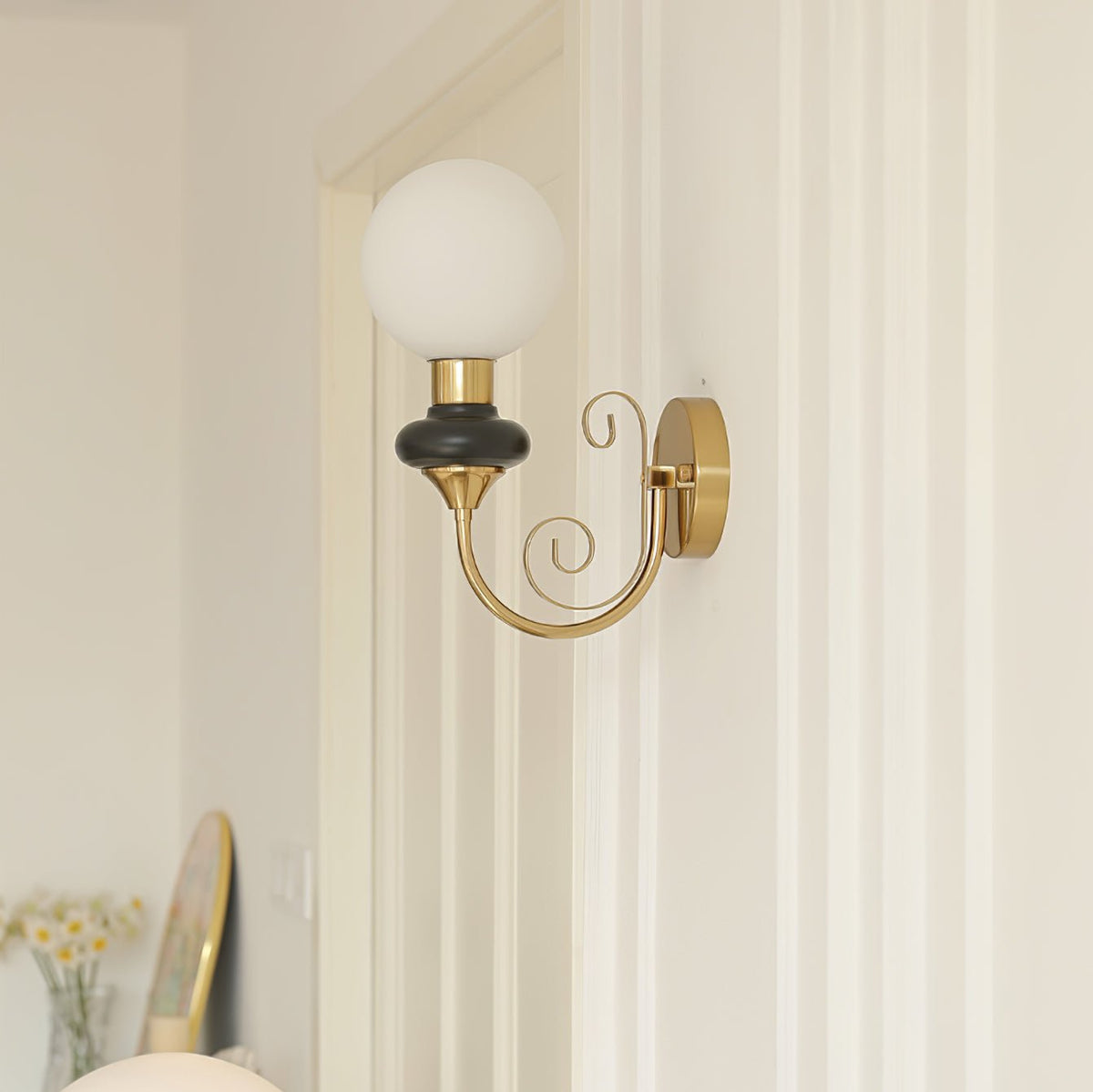 Onyx Plug-in Wall Sconce with Green Glass Shade in Gold Finish