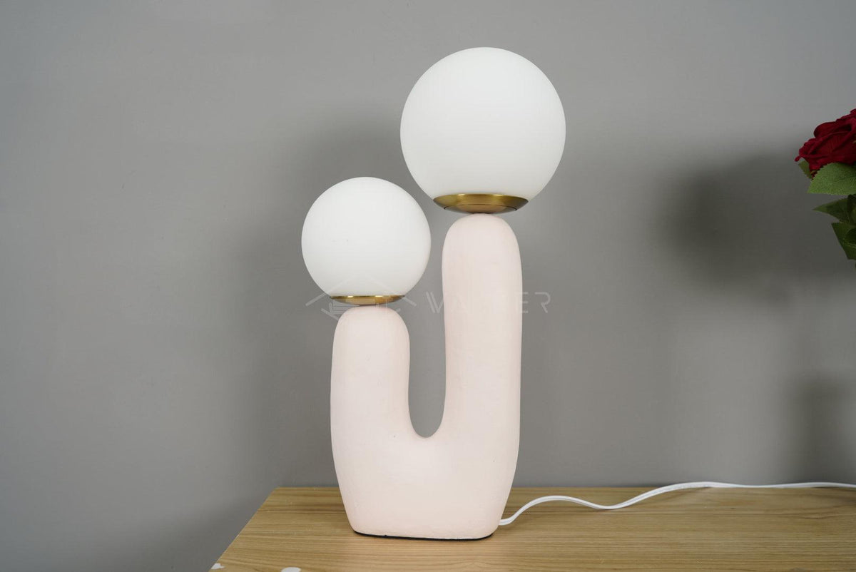 Oo_Rough_Table_Lamp