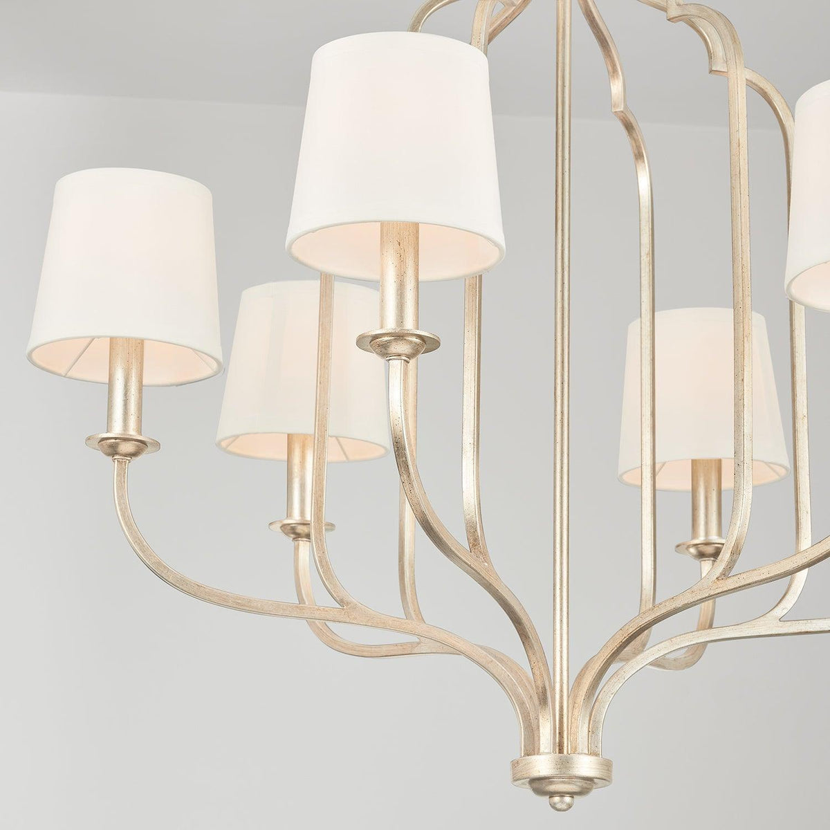 ophelia-winter-chandelier