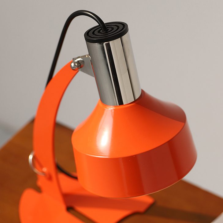 Orange Daffy Table Lamp