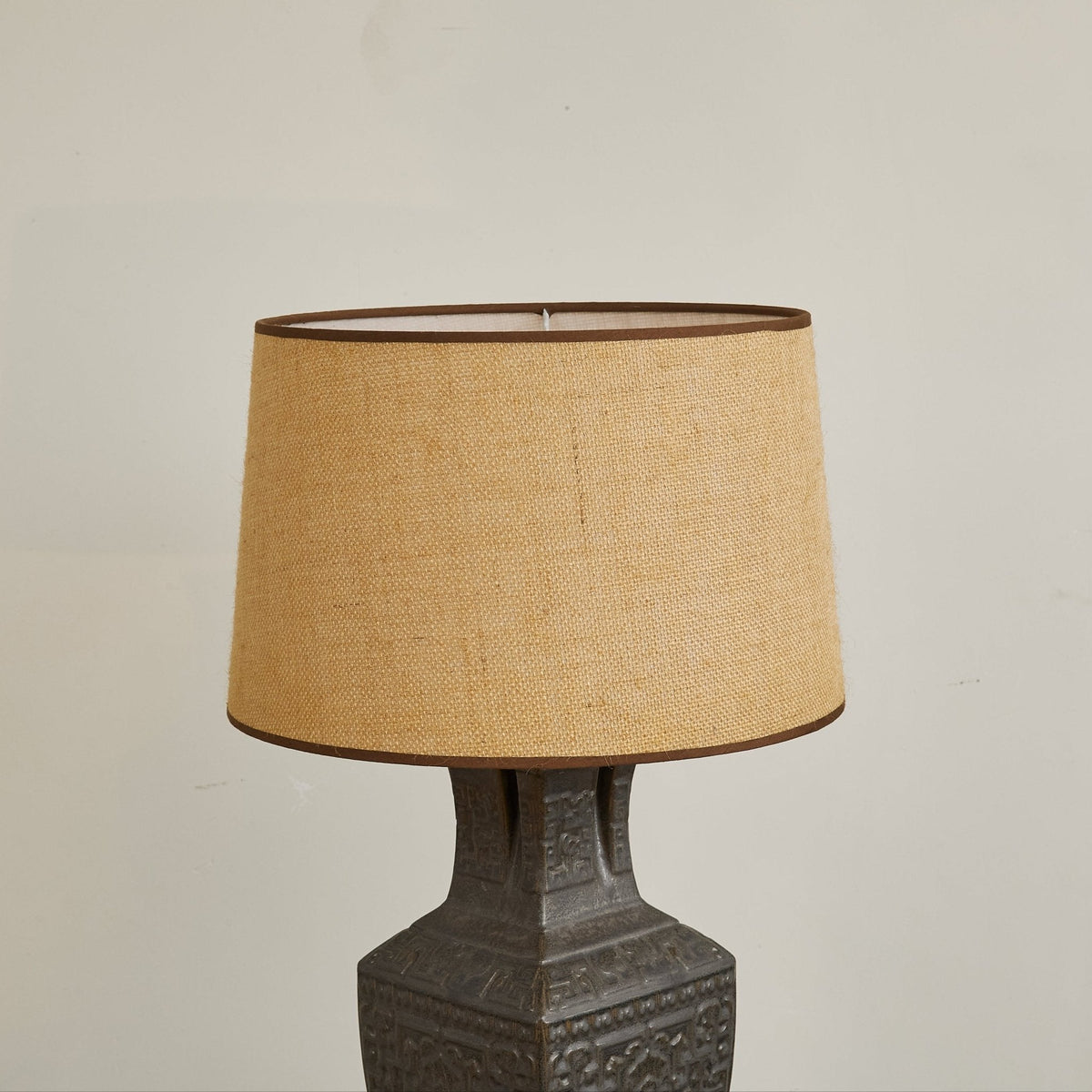 Orendi Ceramic Table Lamp with Linen Shade for Bedroom and Living Room