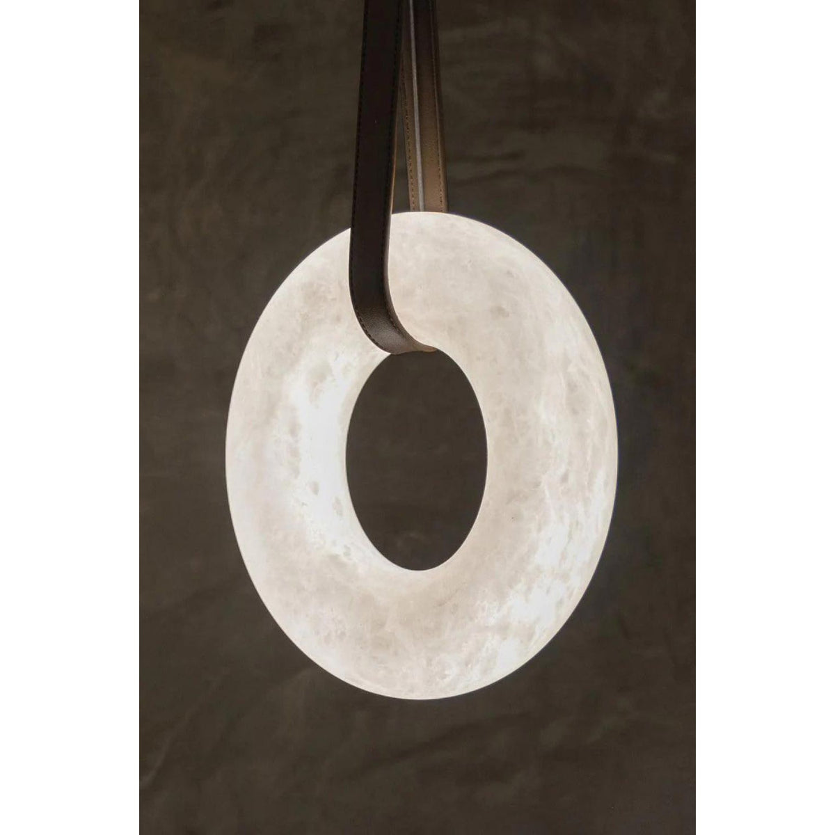 oslo-alabaster-pendant-lamp