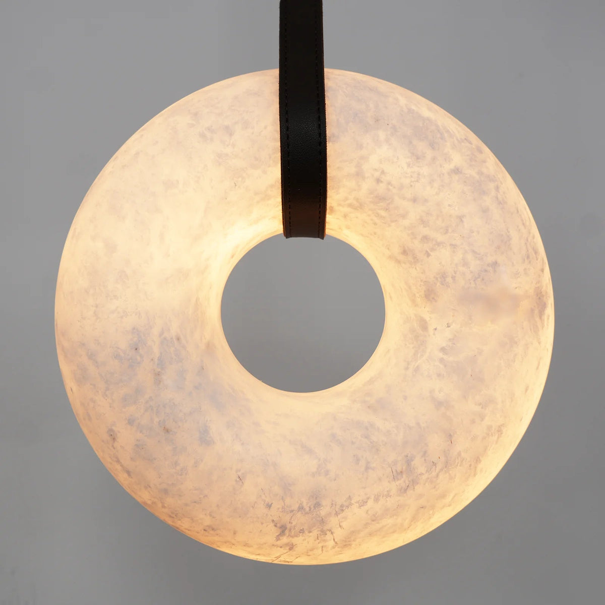 oslo-alabaster-pendant-lamp