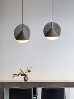 ossa-resin-pendant-lamp
