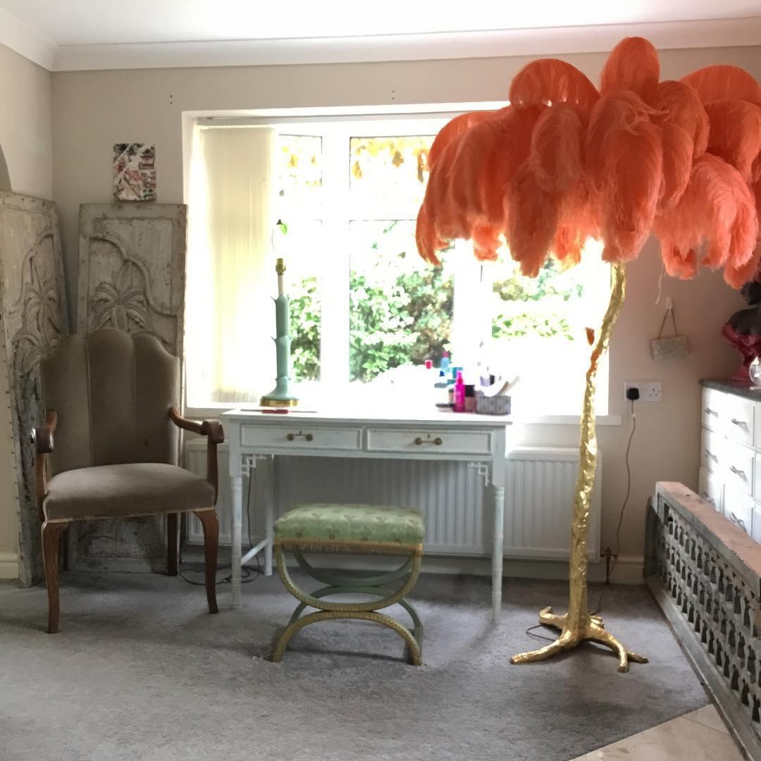 ostrich-feather-floor-light