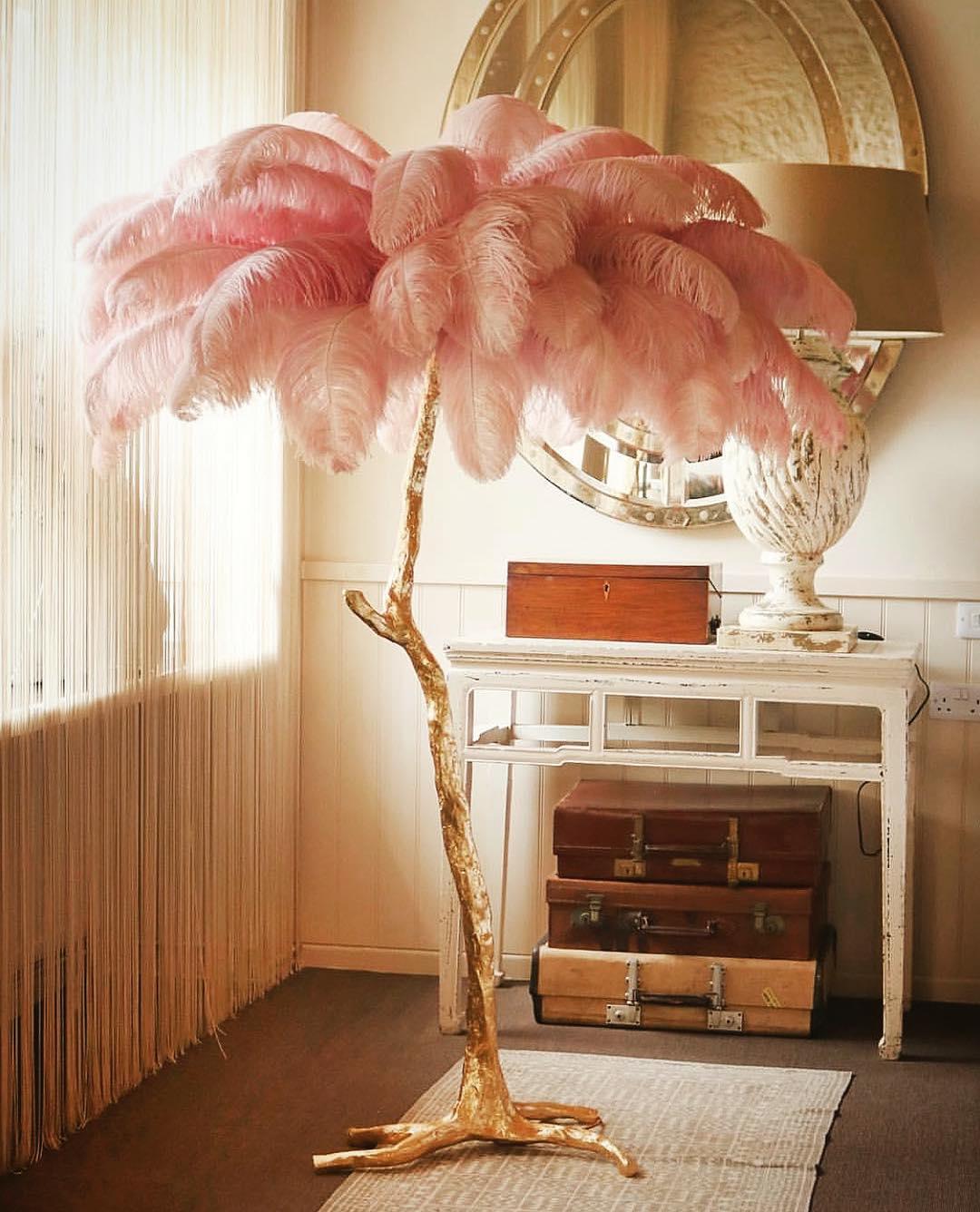 ostrich-feather-floor-light