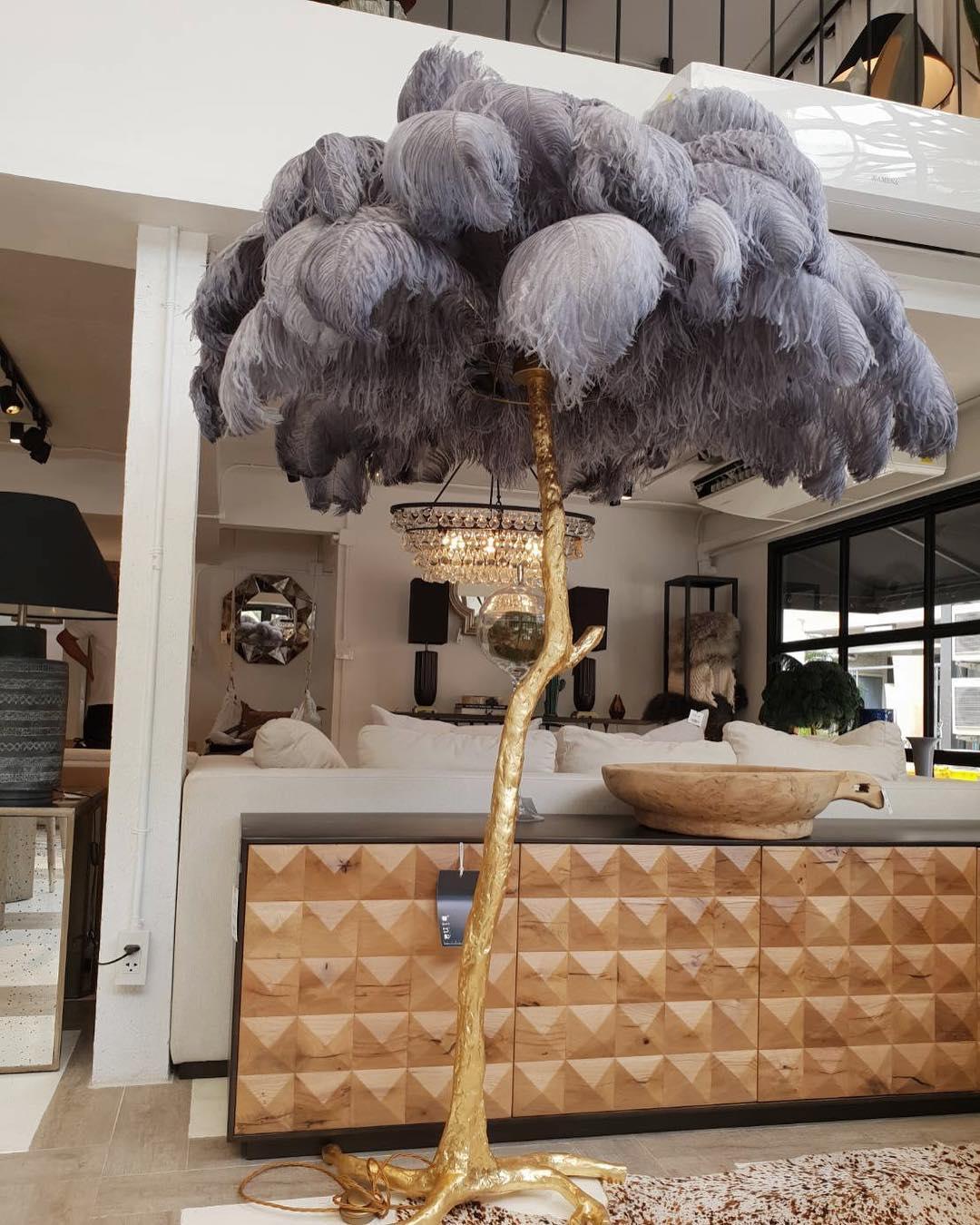 ostrich-feather-floor-light