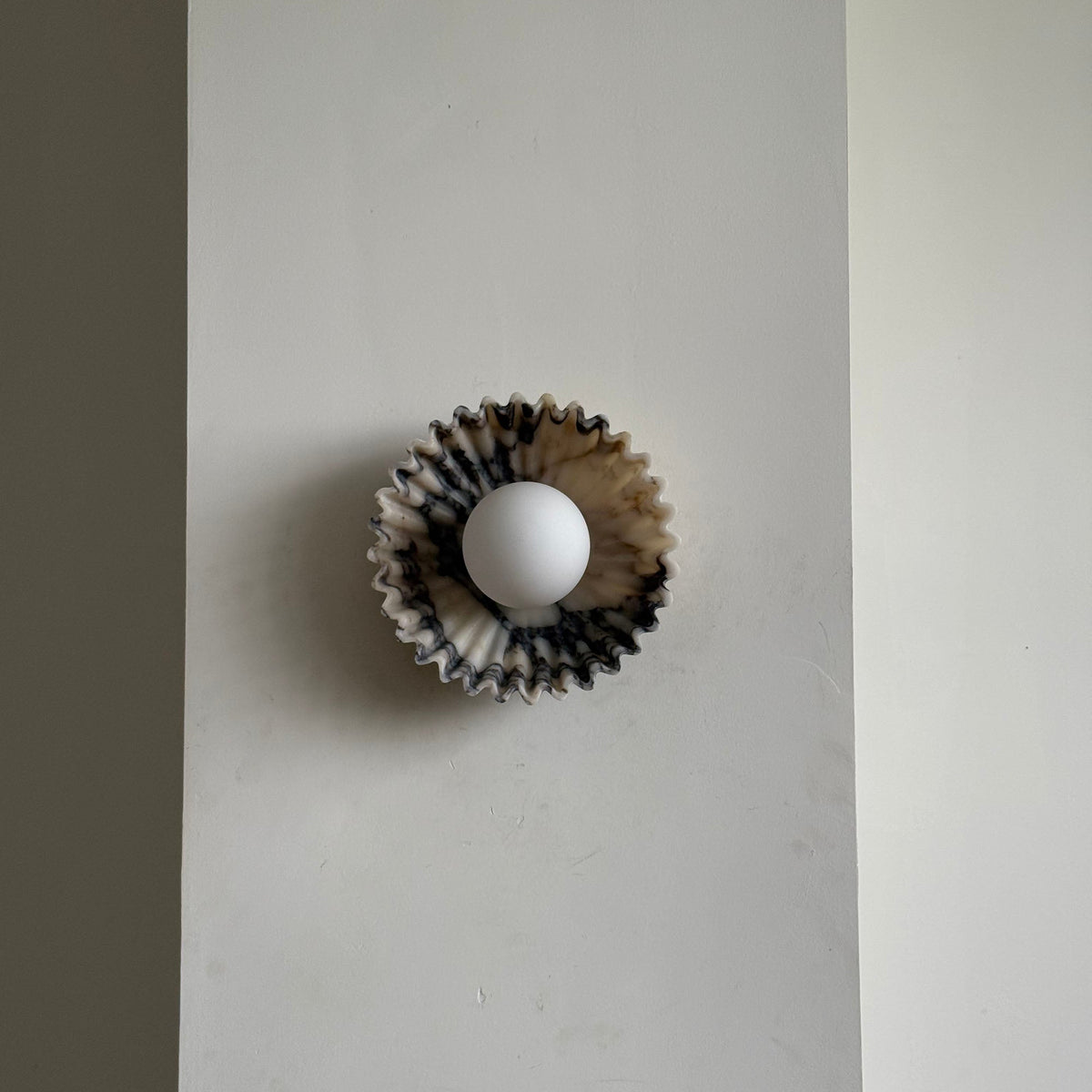 ostro-marble-small-sconce