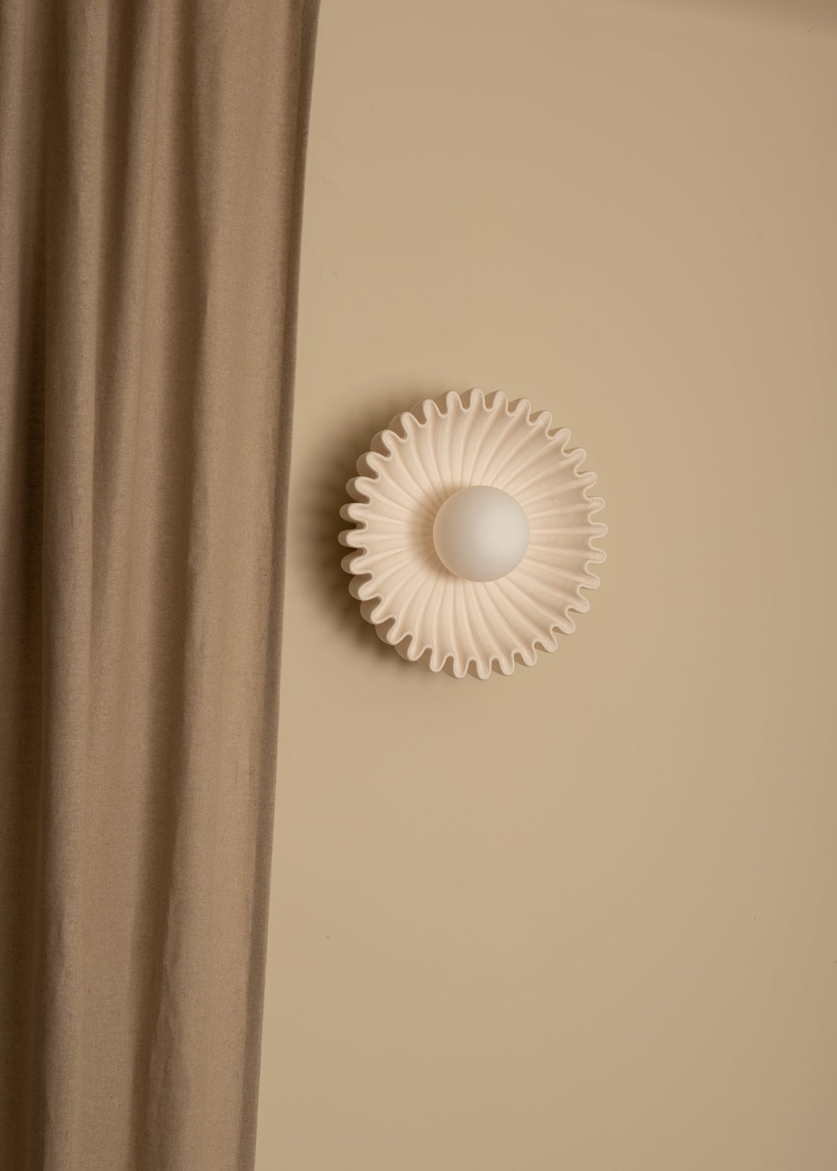 ostro-marble-wall-lamp