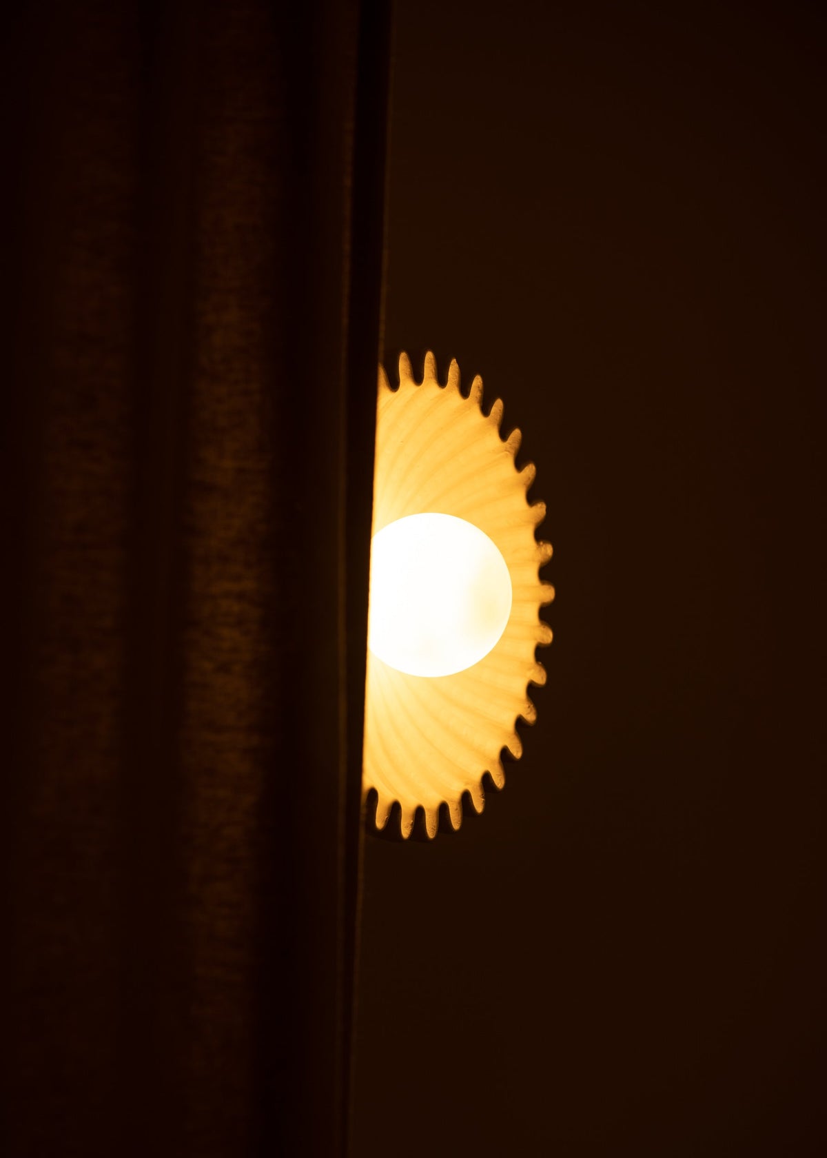 ostro-marble-wall-lamp