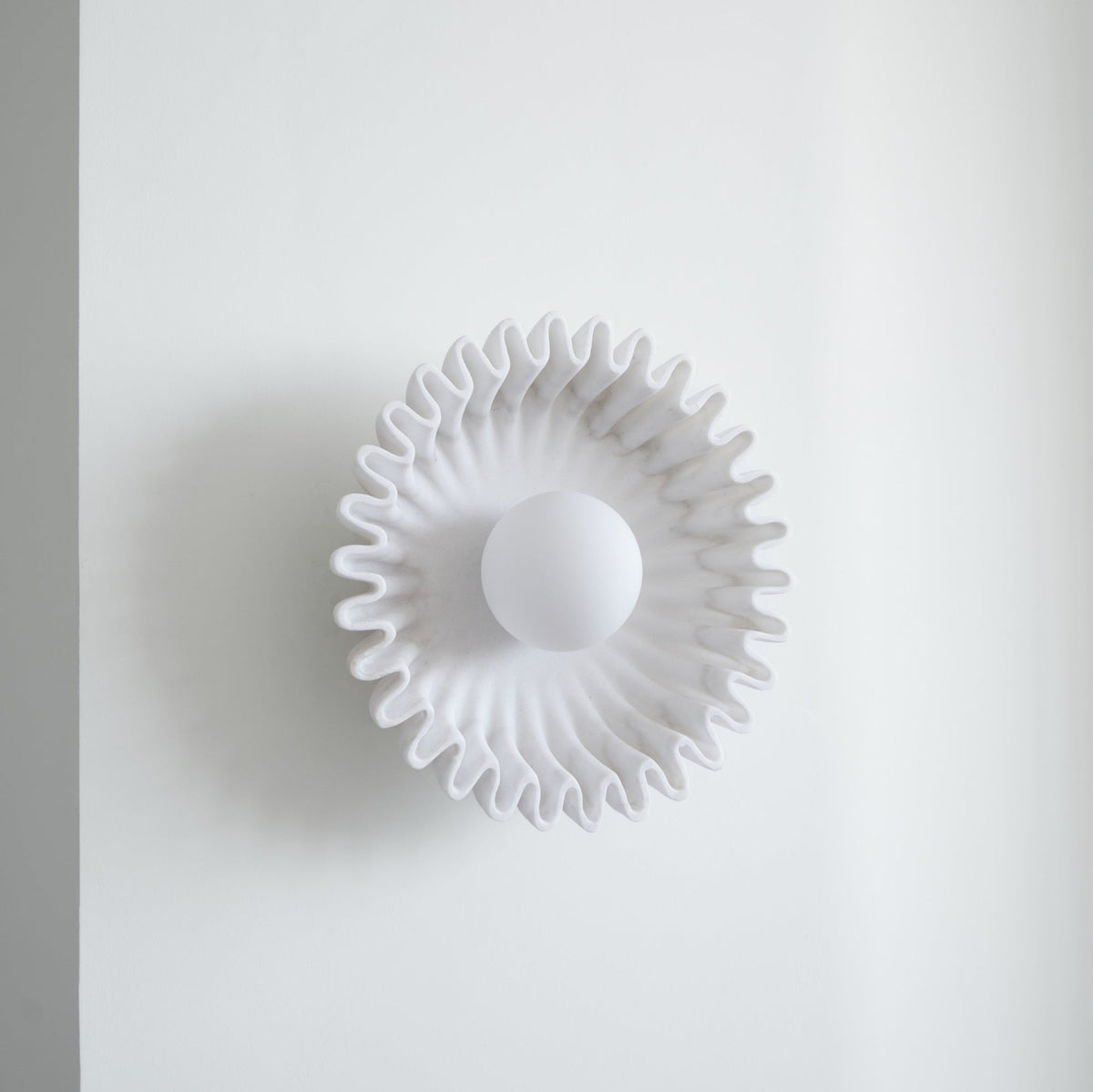 ostro-marble-wall-lamp