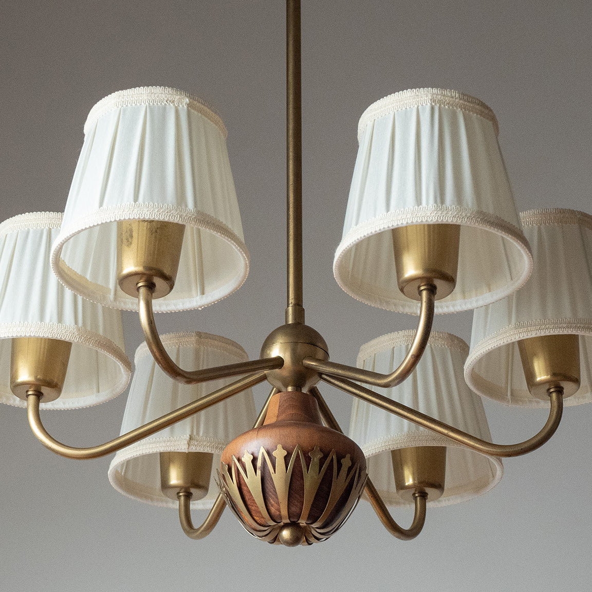 oufula-chandelier