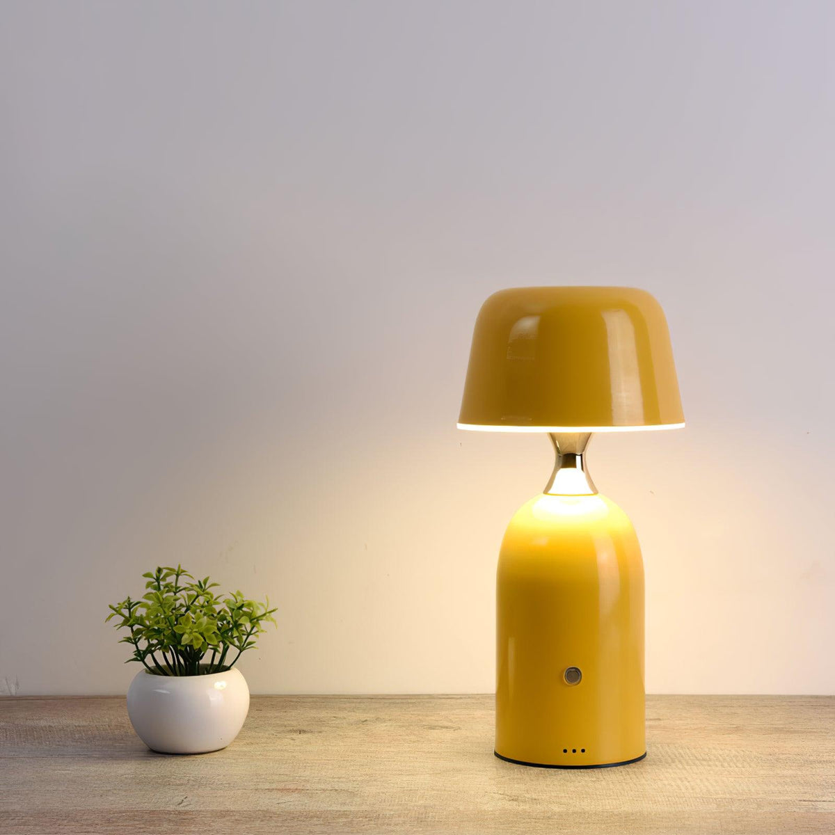 Ouliope Built In Battery Table Lamp