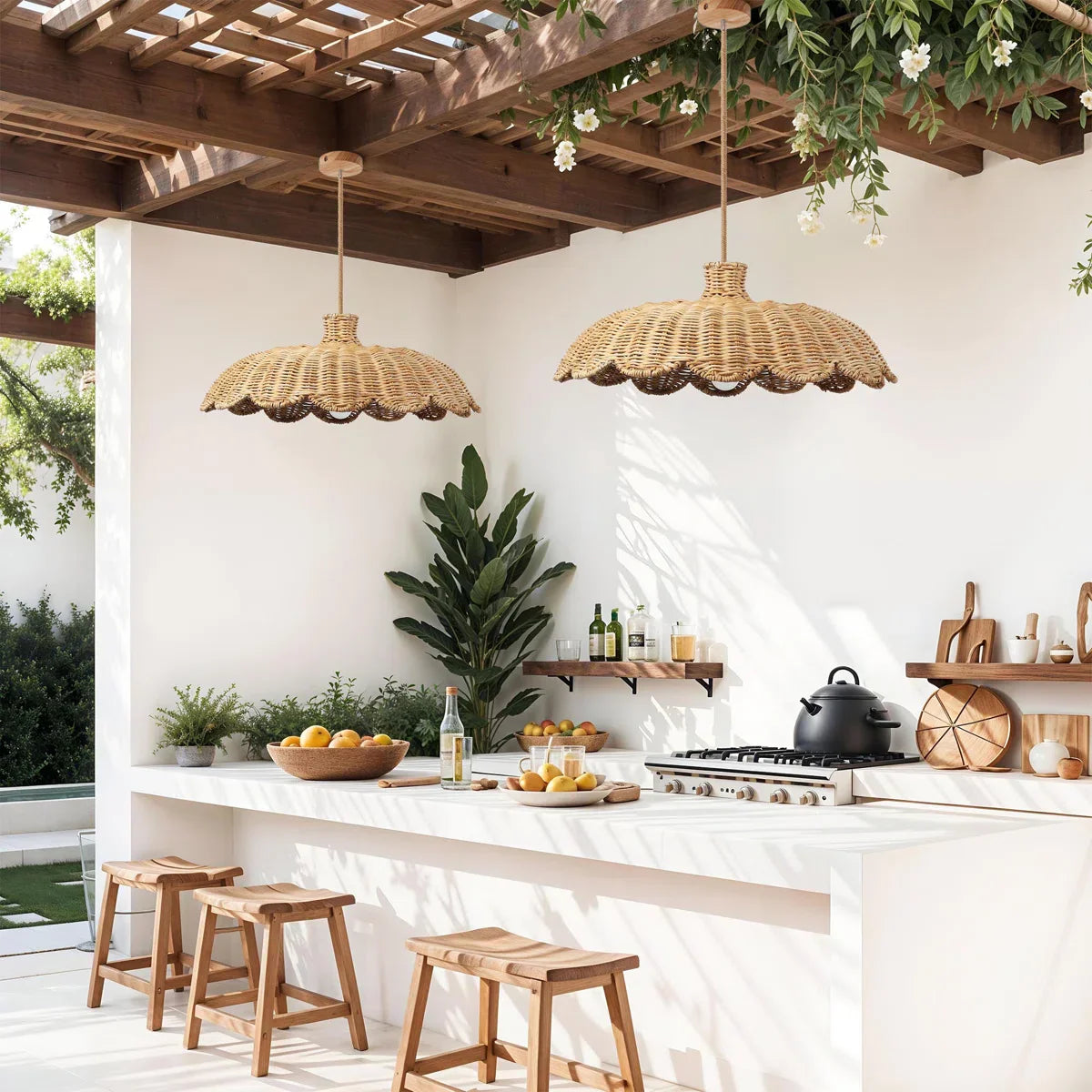 Boho Chic Rattan Woven Pendant Lamp