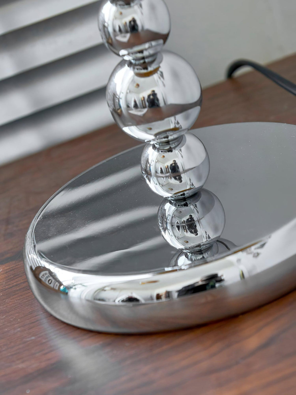 Oval Persimmon Table Lamp – Chrome & Glass, Mid-Century Modern Desk Light