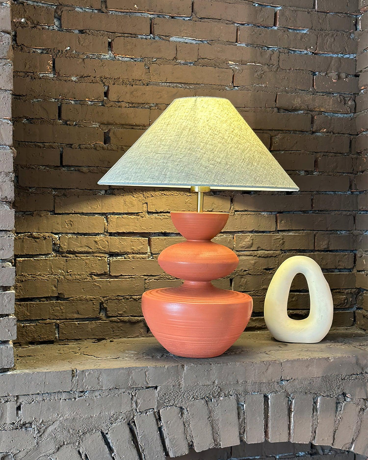 painted-table-lamp