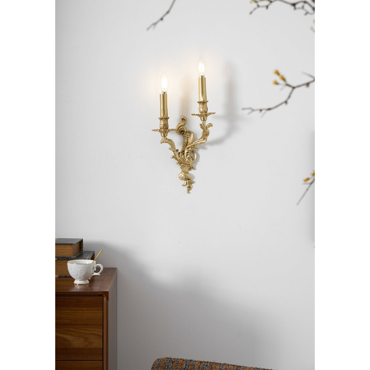palace-wall-light