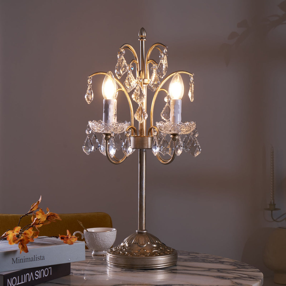 palais-crystal-table-lamp