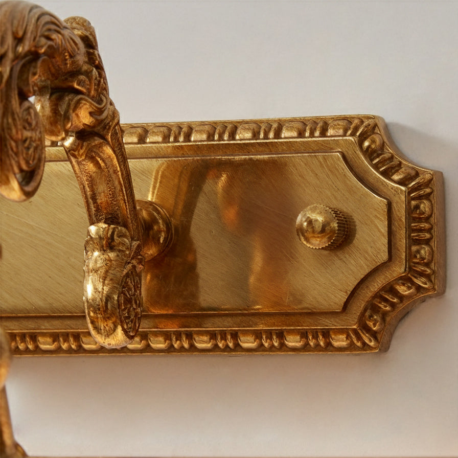 pania-brass-wall-lamp