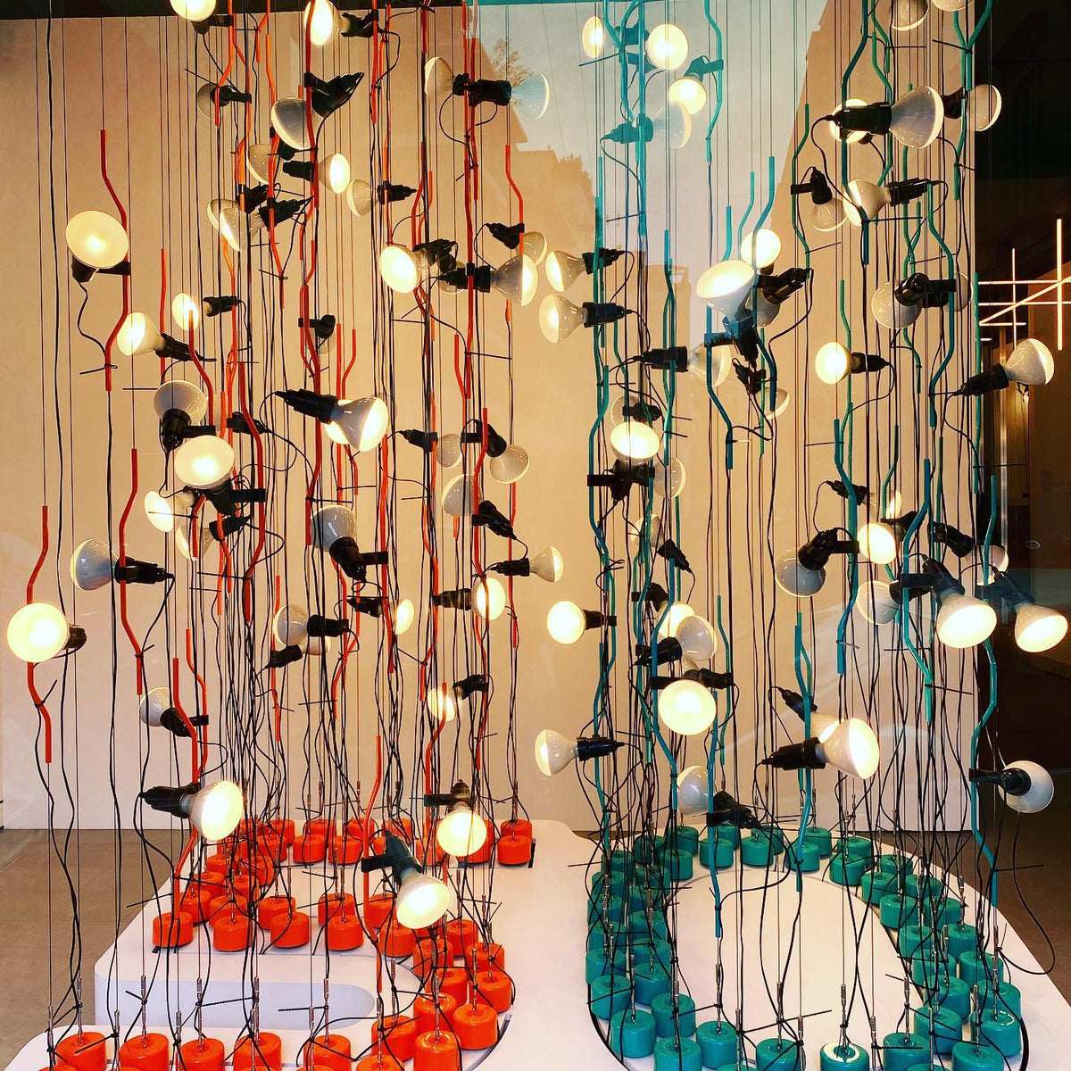 parentesi-pendant-light