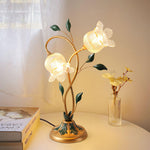 pastoral-floral-table-lamp