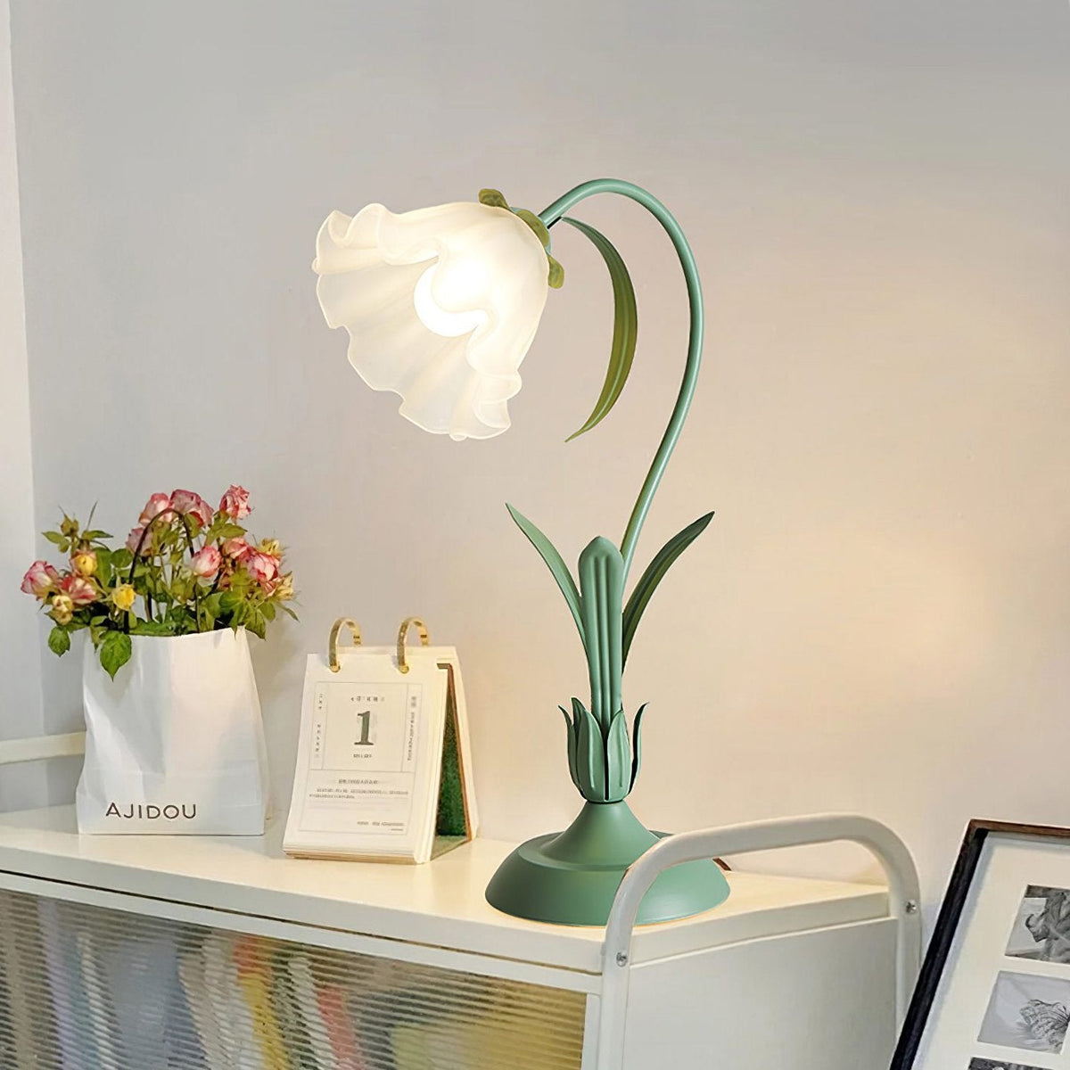 Pastoral Flower Table Lamp