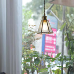 Patterned_Glass_Pendant_Lamp_1