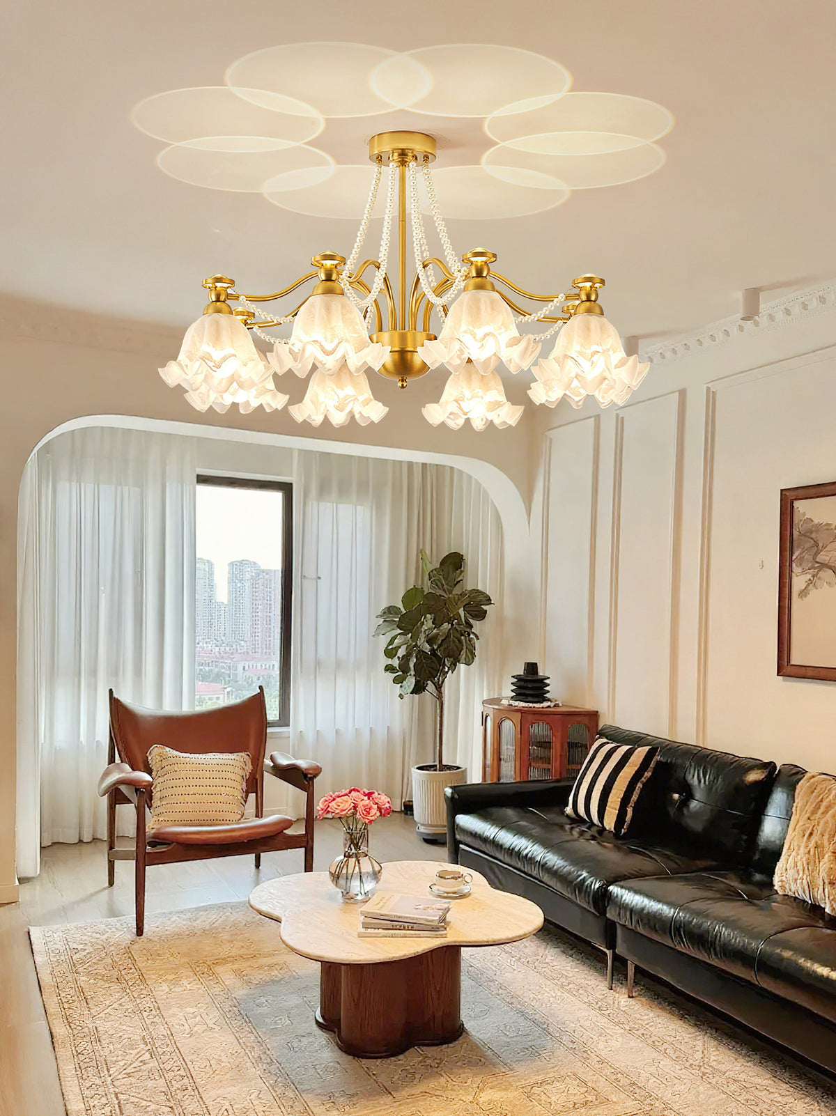 pauillac-chandelier