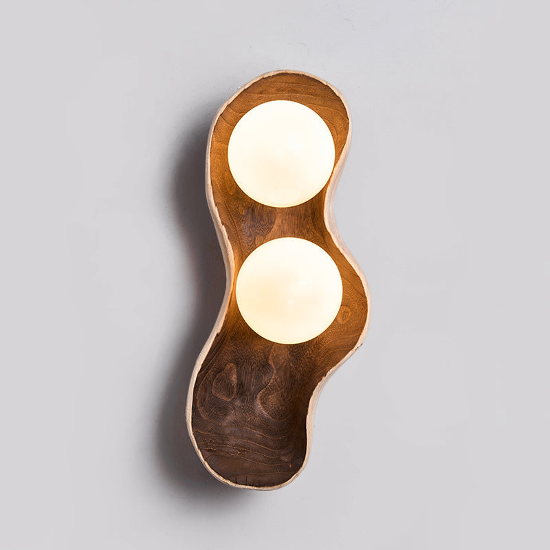 pea-wall-lamp