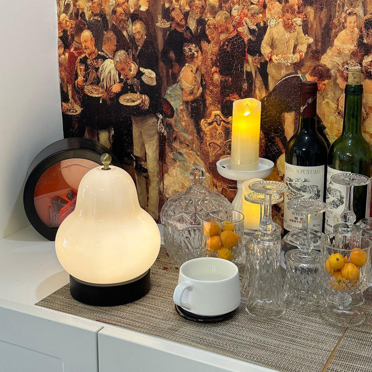 Pear Built In Battery Table Lamp