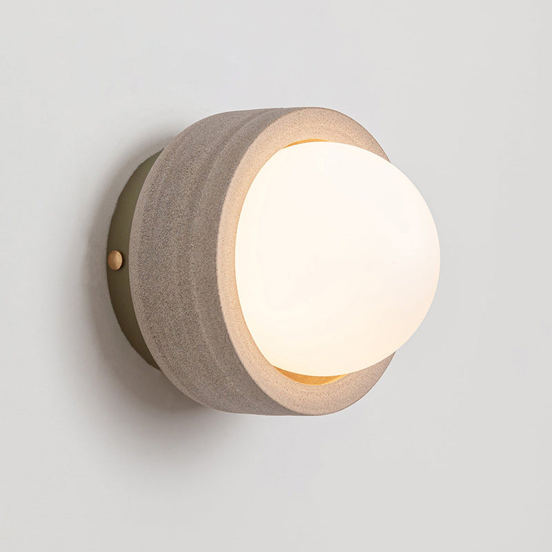 pearla-travertine-wall-lamp
