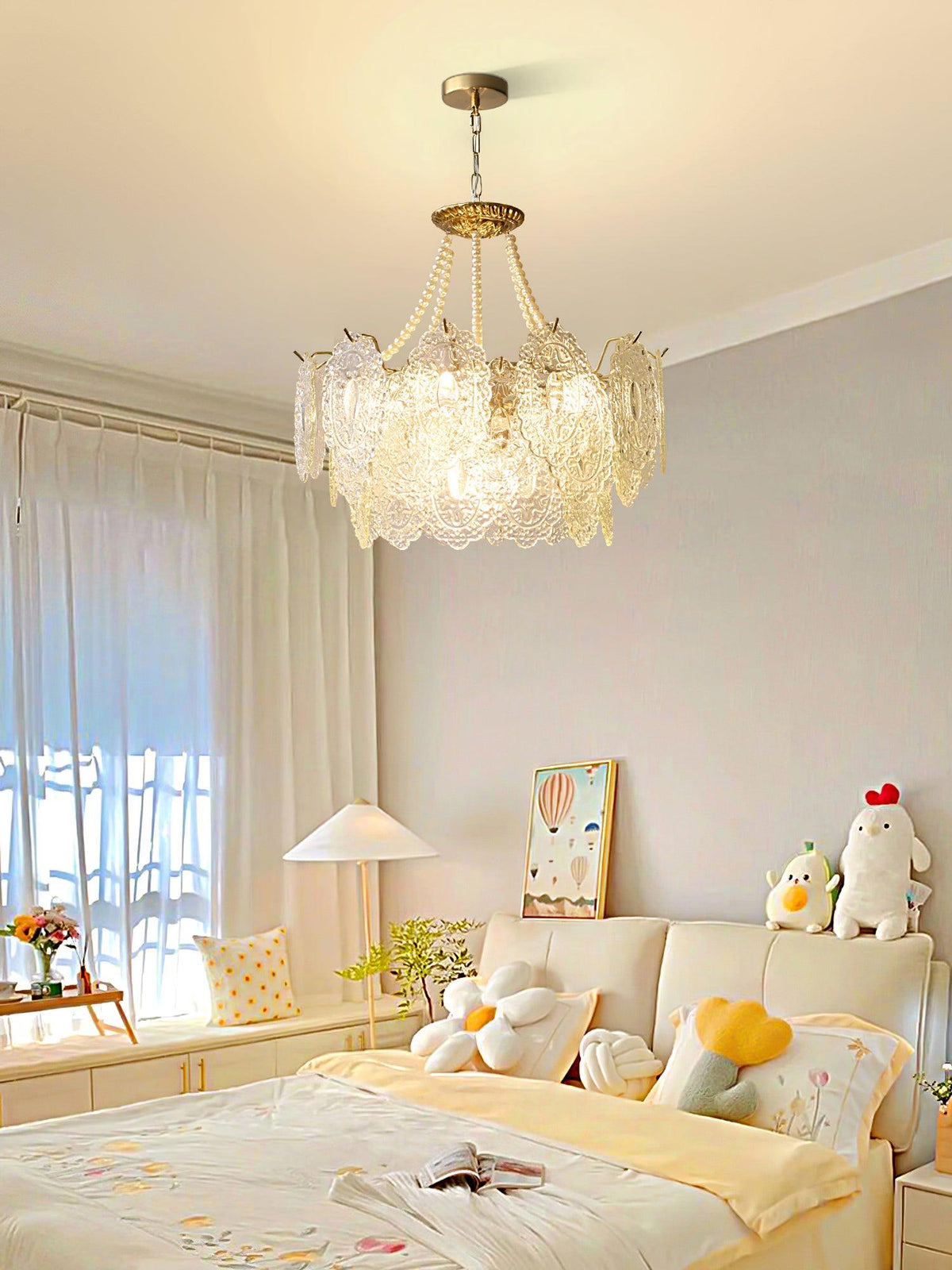 pearls-glass-chandelier