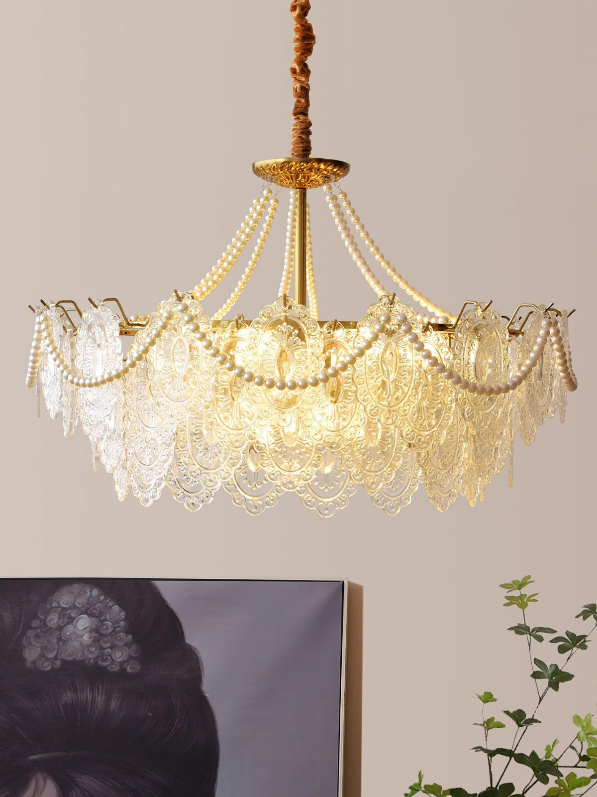pearls-glass-chandelier