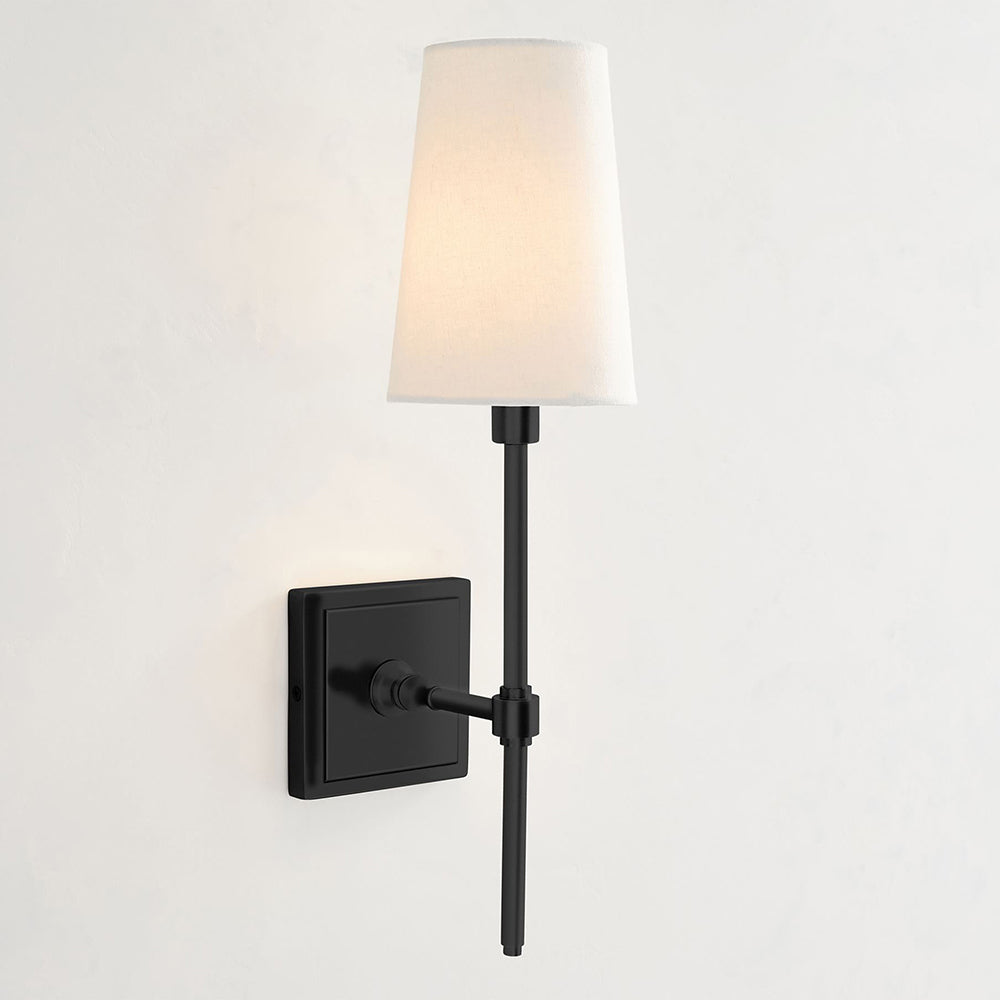 hillsdale-wall-lamp