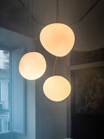 Pebble Glow LED Pendant Light – Sculptural Glass Chandelier for Dining & Living