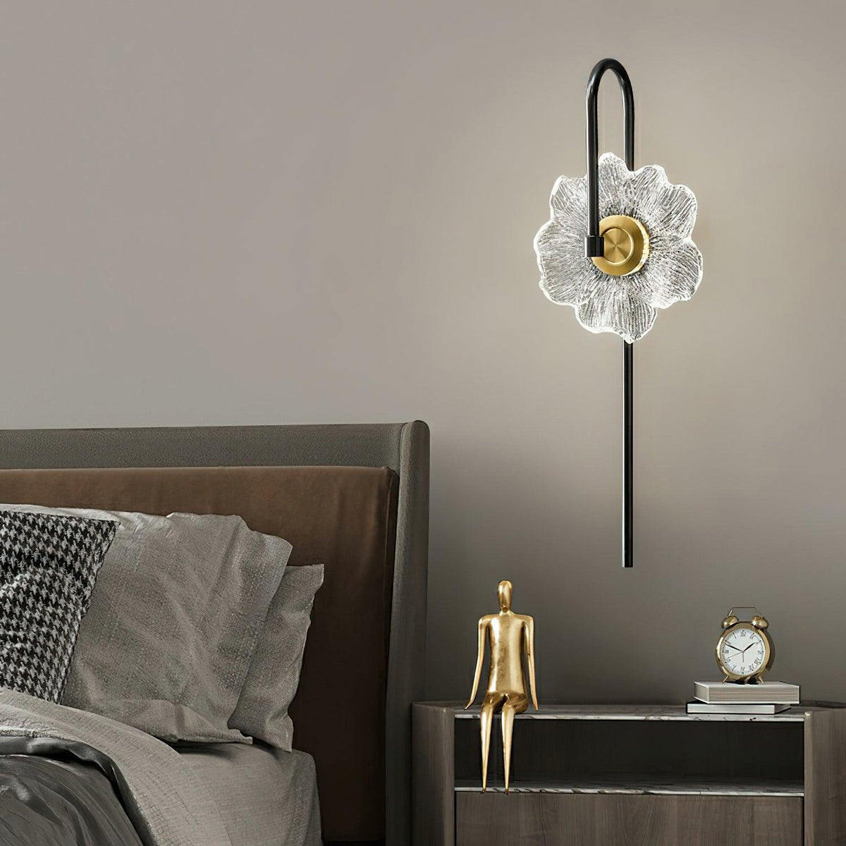 petal-bloom-wall-sconce