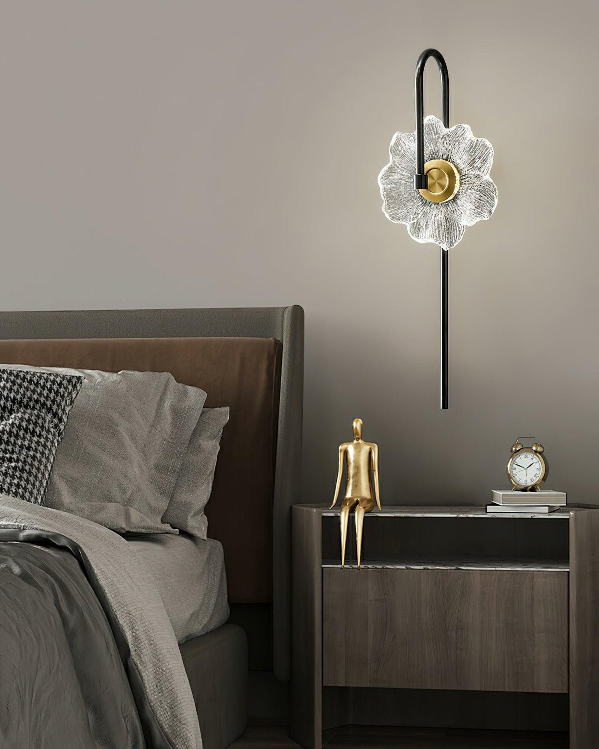 petal-bloom-wall-sconce