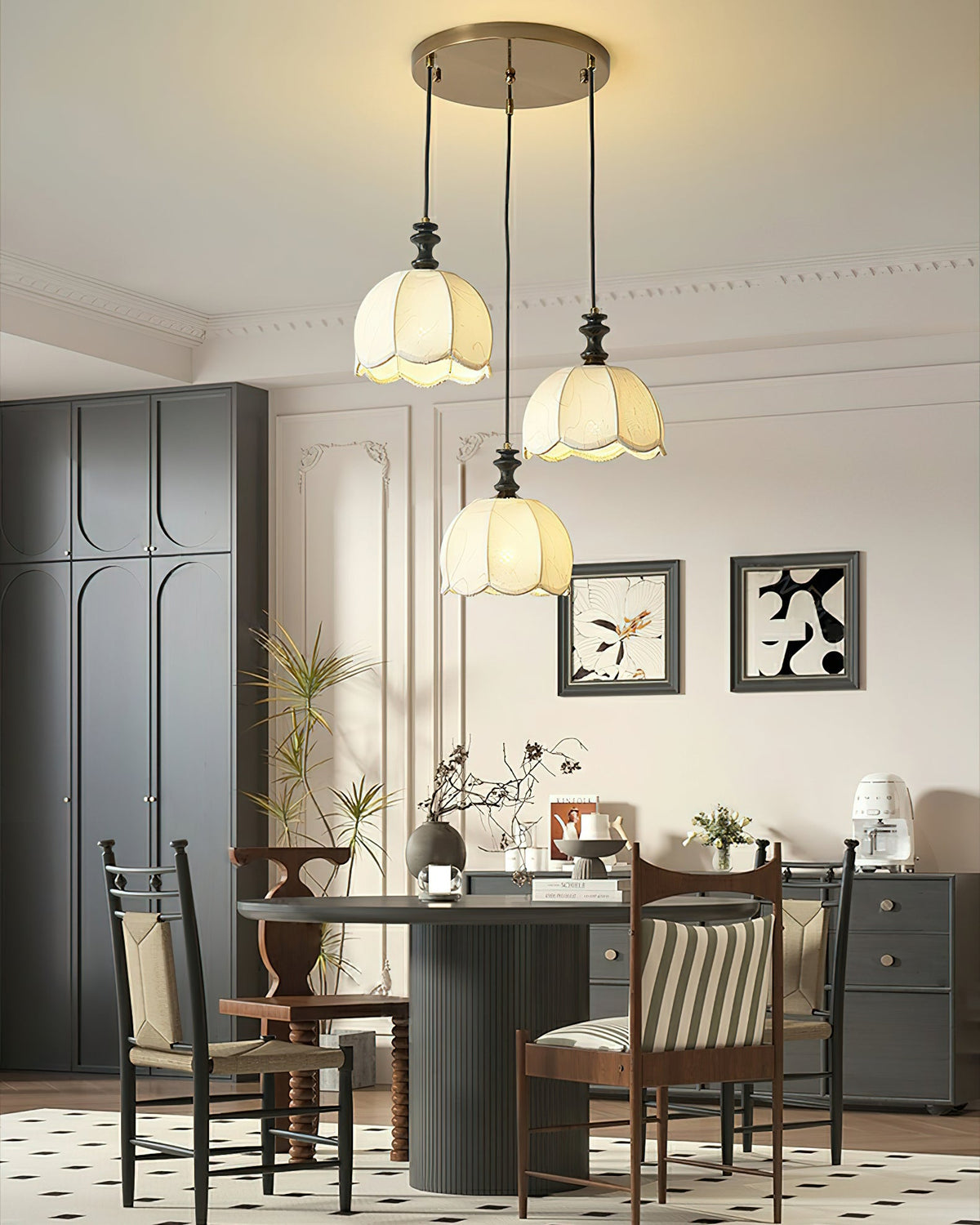 petal-charm-pendant-light