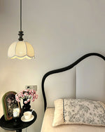 petal-charm-pendant-light