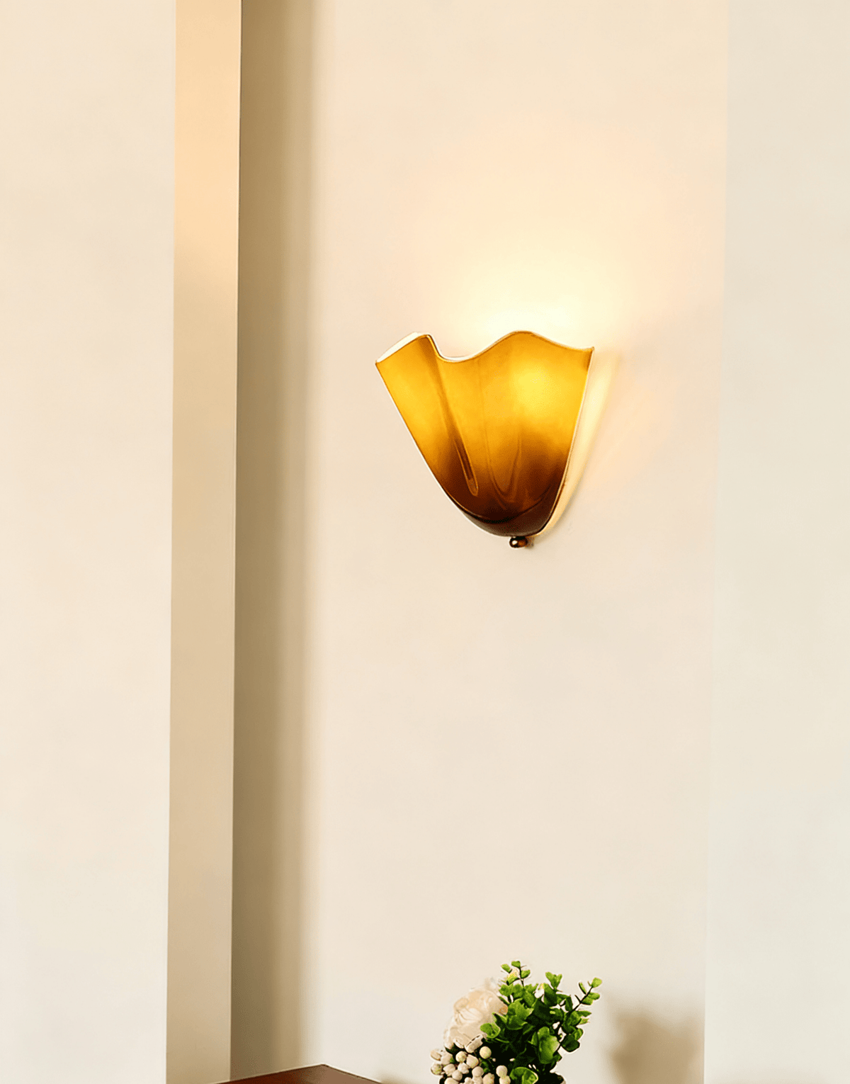 Petalia Sculptural Glass Wall Sconce | Modern Organic Lighting