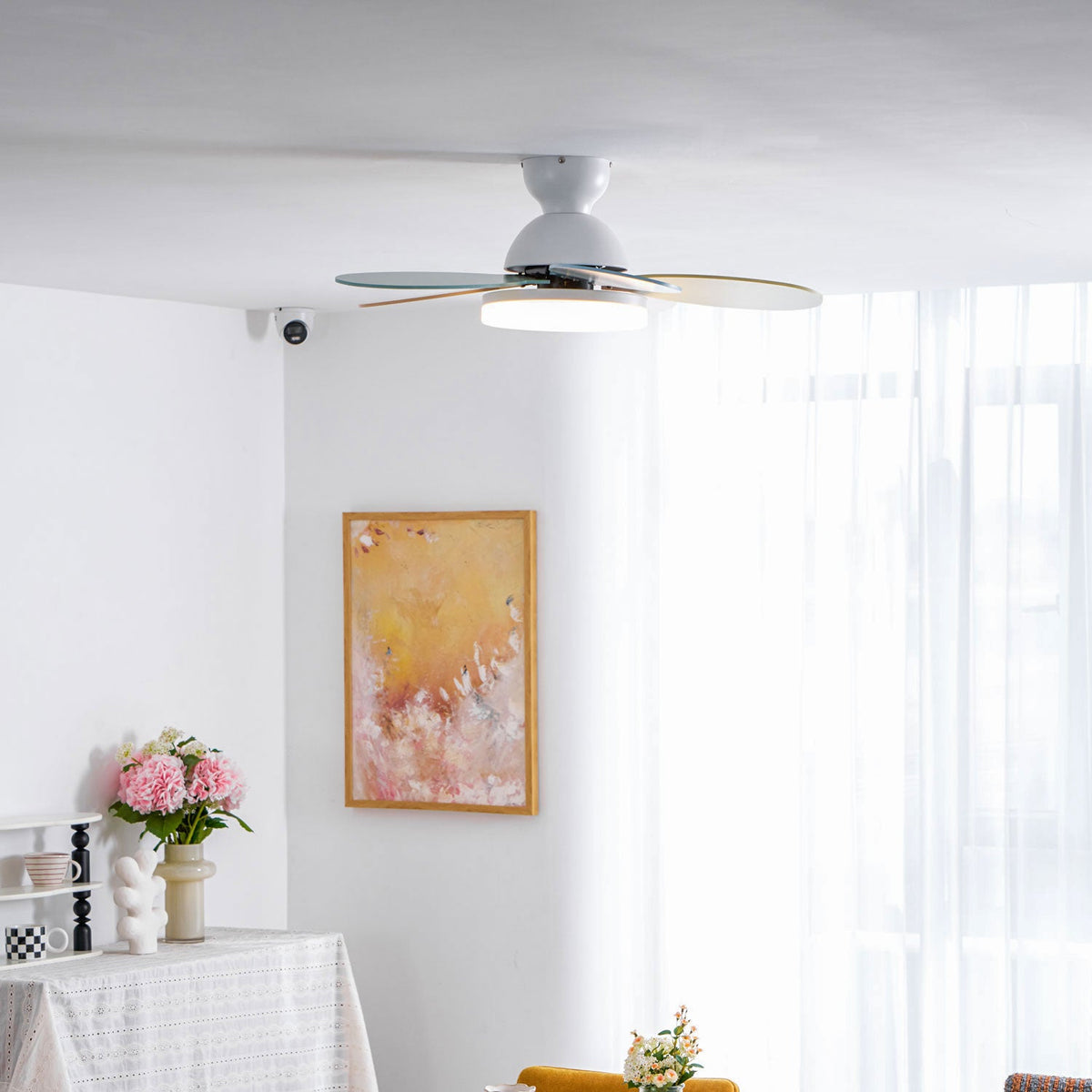 Petalo Six-Blade Wooden Ceiling Fan with Integrated LED Light