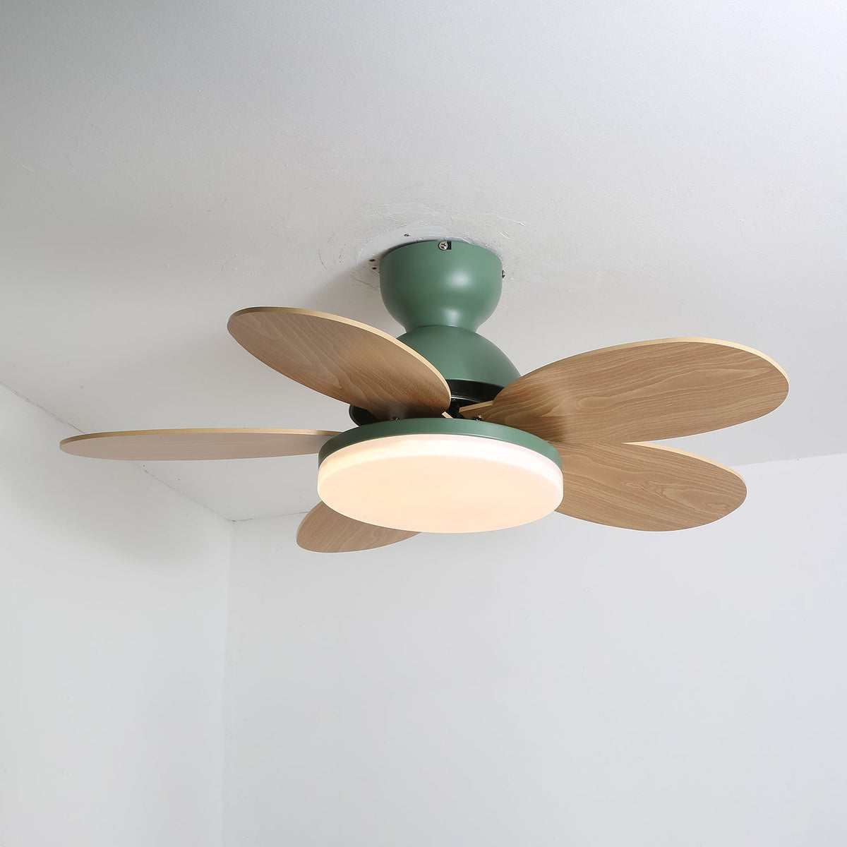 Petalo Six-Blade Wooden Ceiling Fan with Integrated LED Light