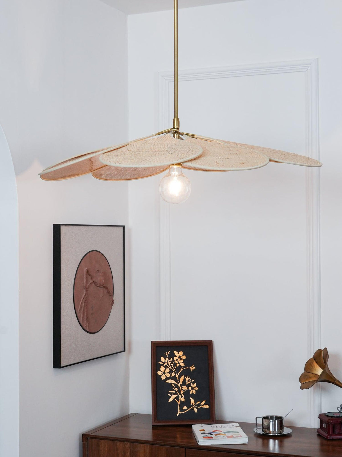 petals-bloom-rattan-pendant-lamp