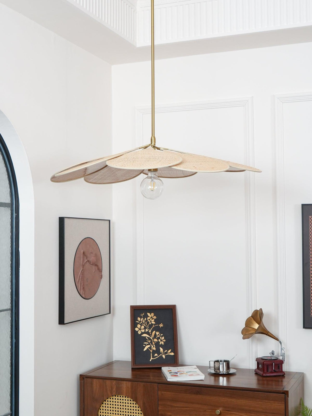 petals-bloom-rattan-pendant-lamp