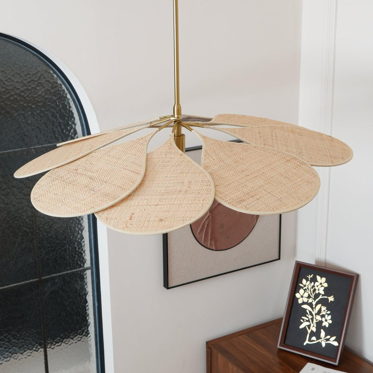 petals-bloom-rattan-pendant-lamp
