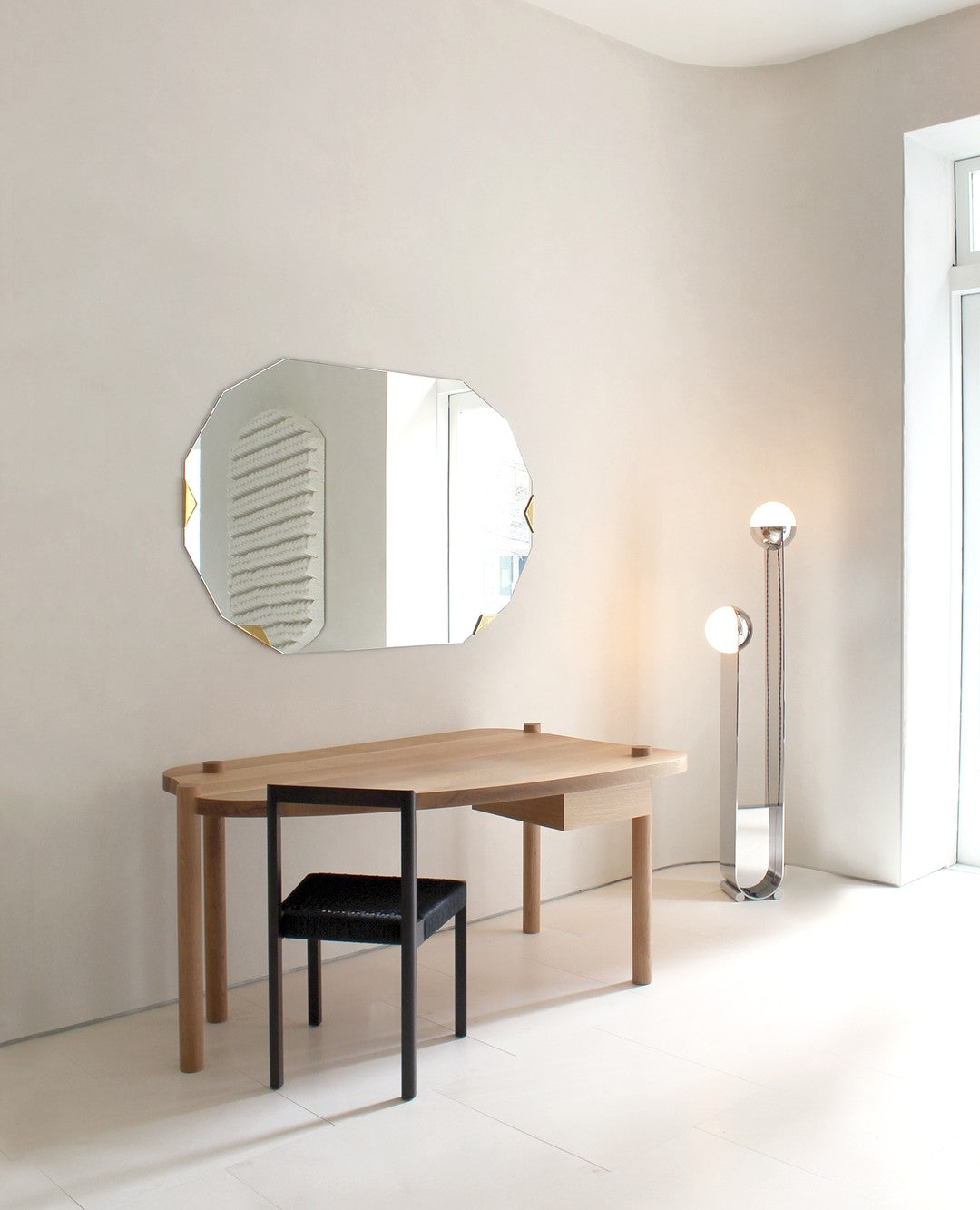 Pete Nora Floor Lamp