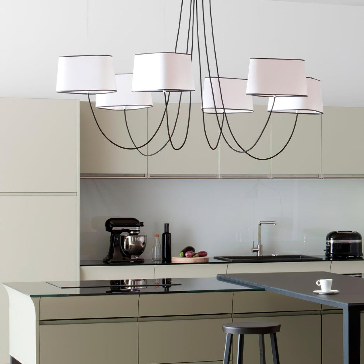 ruskin-carrie-chandelier