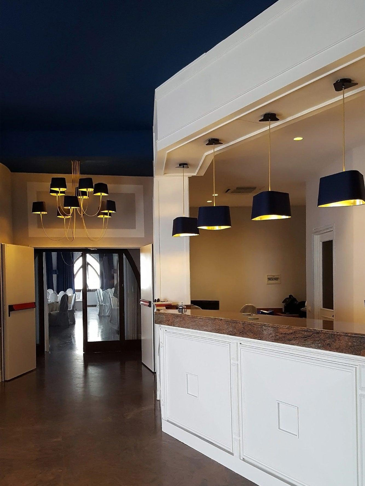 ruskin-carrie-chandelier