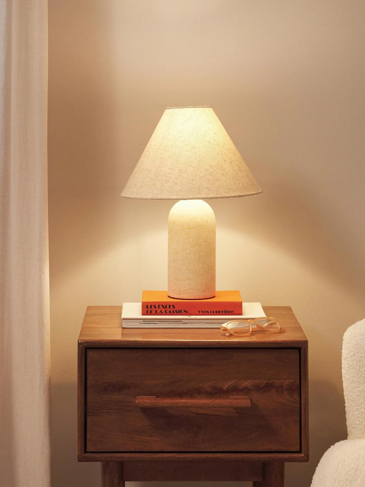Petra Marble Table Lamp – Natural Stone Column with Linen Shade